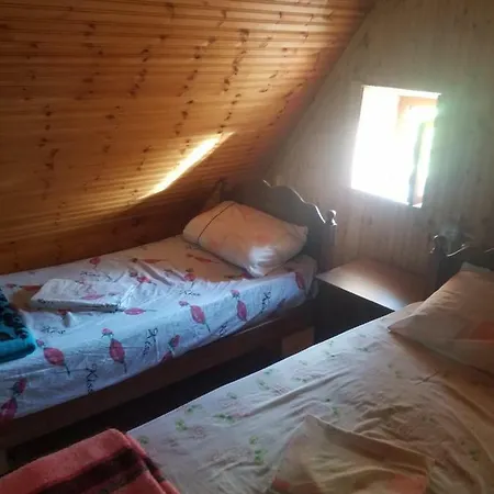 Bujtinagrrela *